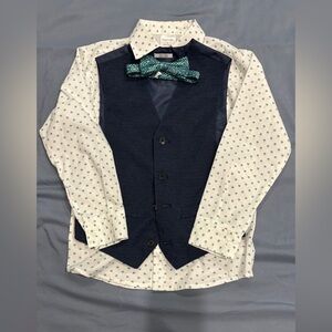 Calvin Klein Navy Vest and Patterned Shirt Set